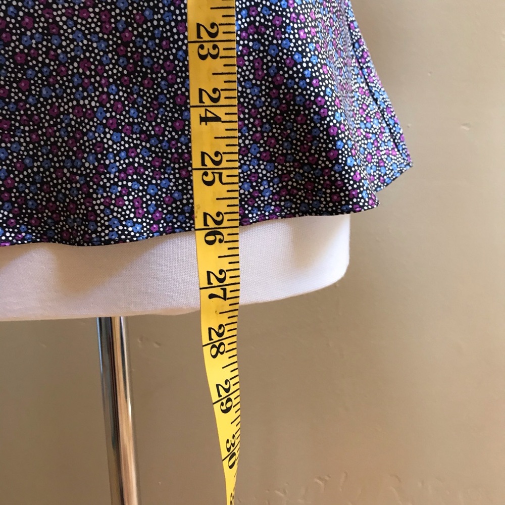 Express Design Studio Silk Top Size L - Picture 3 of 7